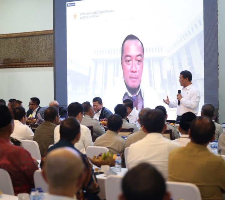 Foto: Bioetanol E20: Kemitraan Rakyat Wajib 30 Persen