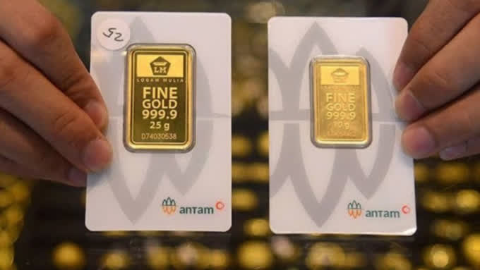 Foto: Emas Antam Dibuka Turun Rp20 Ribu per Gram di Awal Agustus