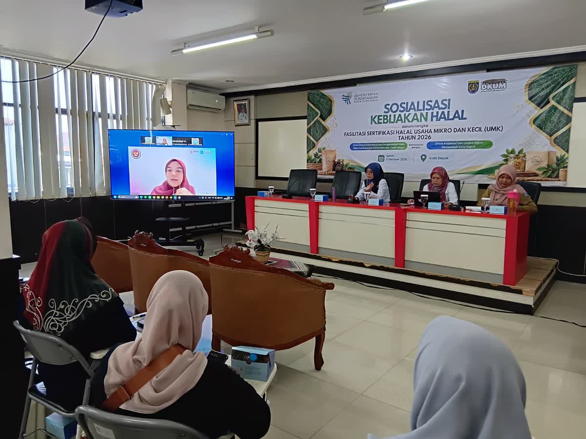 Foto: Kemendag Dampingi 56 UMK Depok-Tangsel Urus Sertifikasi Halal