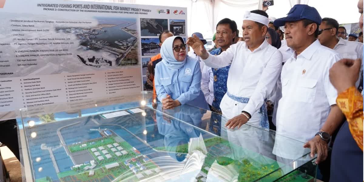 Foto: KKP Mulai Bangun Pelabuhan Ikan Modern di Cirebon