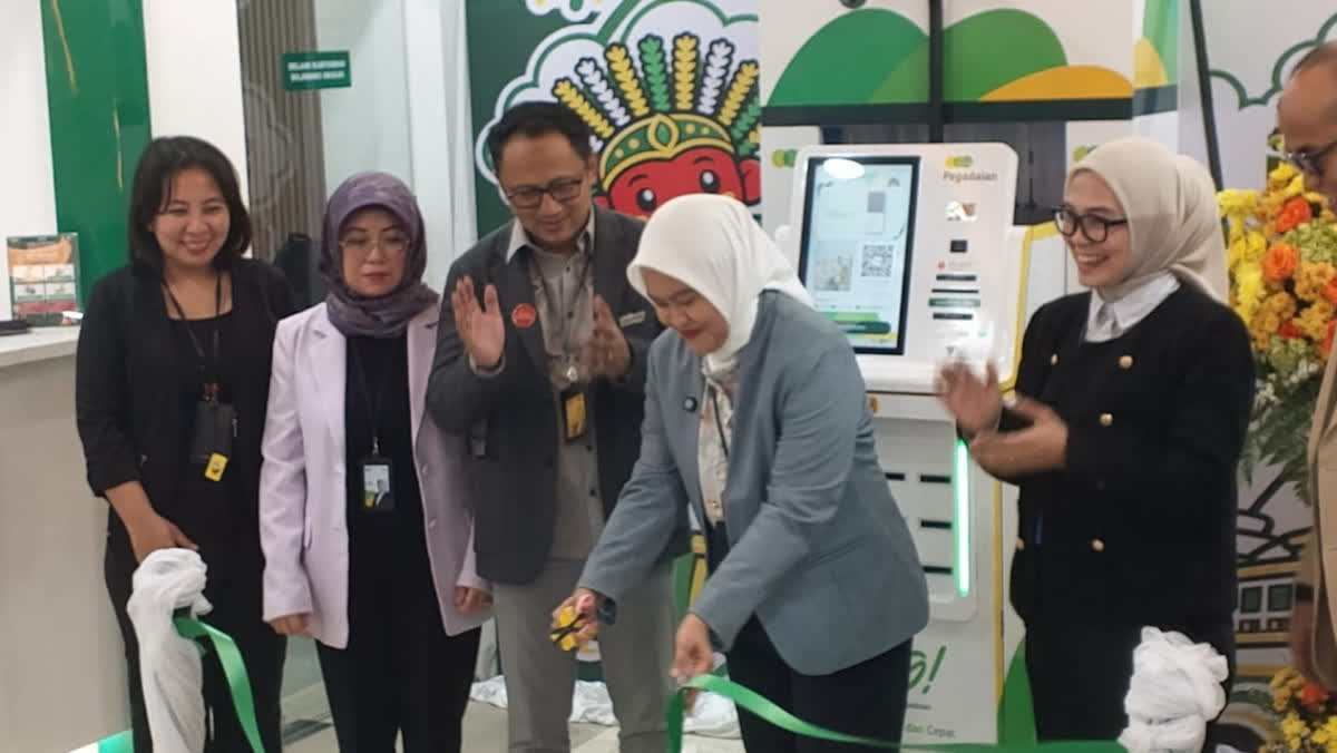 Foto: Pegadaian Luncurkan ATM Emas, Bisa Cetak Instan