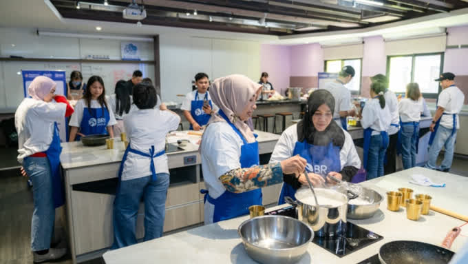 Foto: Pekerja Migran di Taiwan Dibekali Literasi Keuangan untuk Pulang Berwirausaha