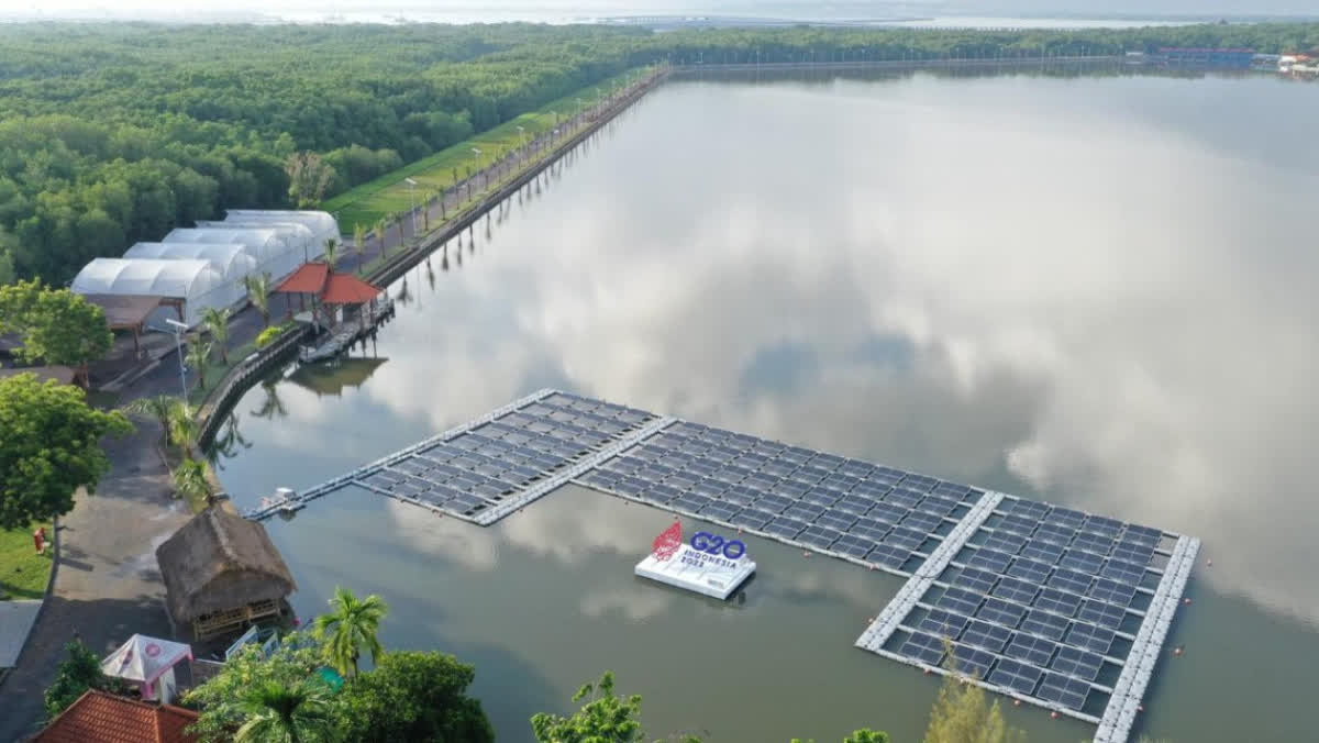 Foto: PLN dan Bali Teken Kerja Sama Percepat PLTS 100 GWp