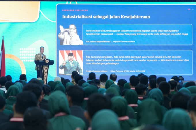Foto: Presiden Luncurkan MoLiNas, Kapasitas Pabrik EV 2,5 Juta Unit