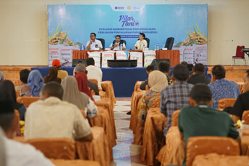 Foto: Realisasi Pupuk Subsidi Takalar Baru 48 Persen dari Alokasi