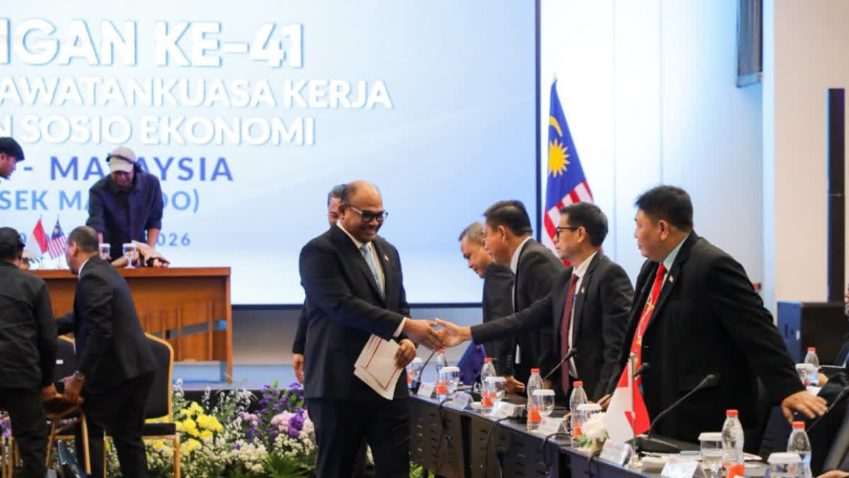 Foto: RI-Malaysia Rancang Visa Proyek untuk Pekerja Perbatasan