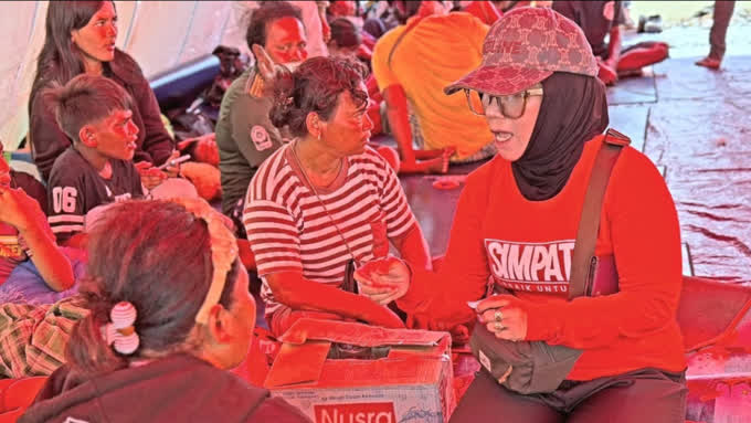 Foto: Telkom Buka Akses Internet Gratis di Posko Gempa NTT